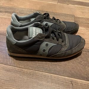 Used Men’s Saucony 11.5 jazz low pros
